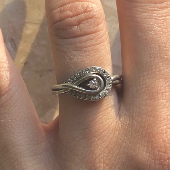 Diamond Halo 925 Sterling Silver Pear Infinity Vintage Ring - Picture 5 of 13